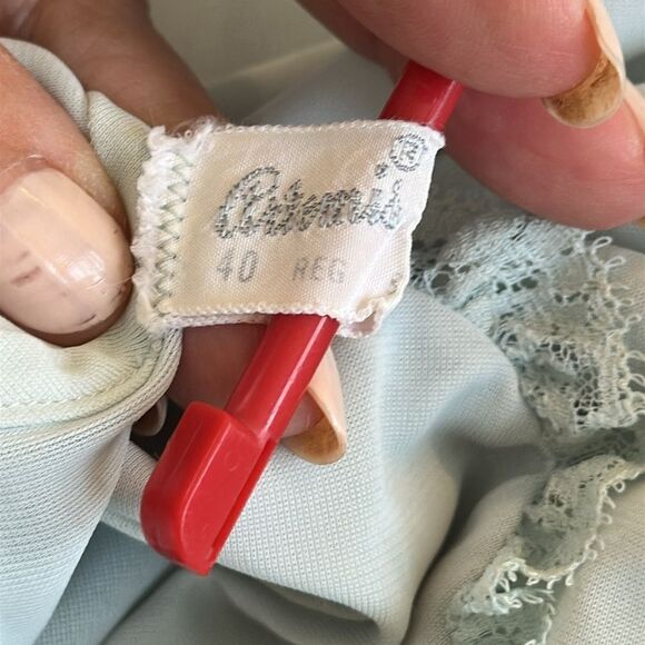 Vintage 50s/60s Artemis light blue short sleeve button front pajama top - Picture 7 of 8